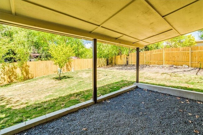 Building Photo - 5500 Ferret Path