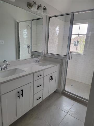 Building Photo - 601 Hutchinson Ln