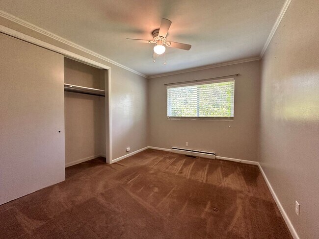 Building Photo - Exclusively Offered By Muse Realty Rentals...