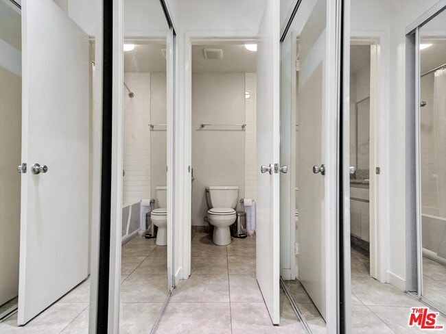 Building Photo - 23901 Civic Center Way