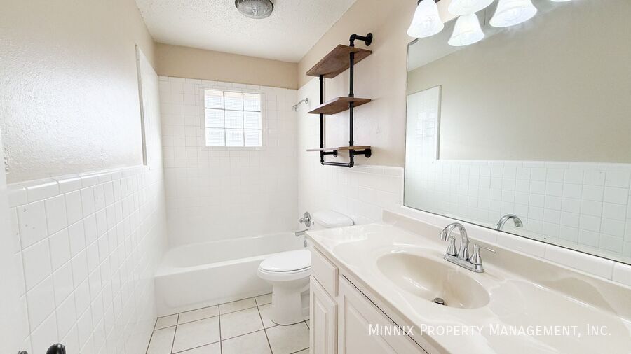 Building Photo - 4309 58th St