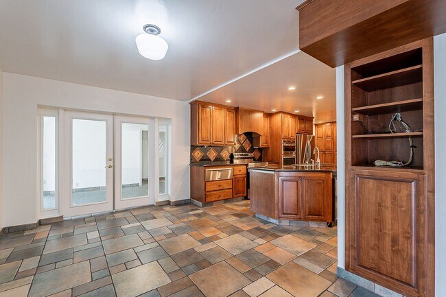 Building Photo - Coming Soon! 4 bed, 3.5 bath with a beautiful pool & views! No HOA - Available 02/01/2026