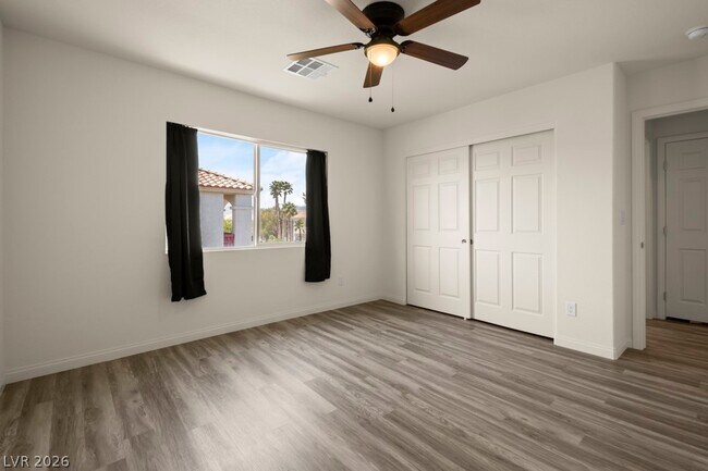 Building Photo - 10597 Aphrodite St