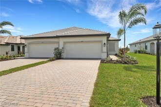 Building Photo - 19529 Hinkley Dr