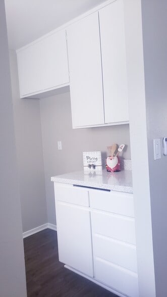 Building Photo - 1762 San Juan St