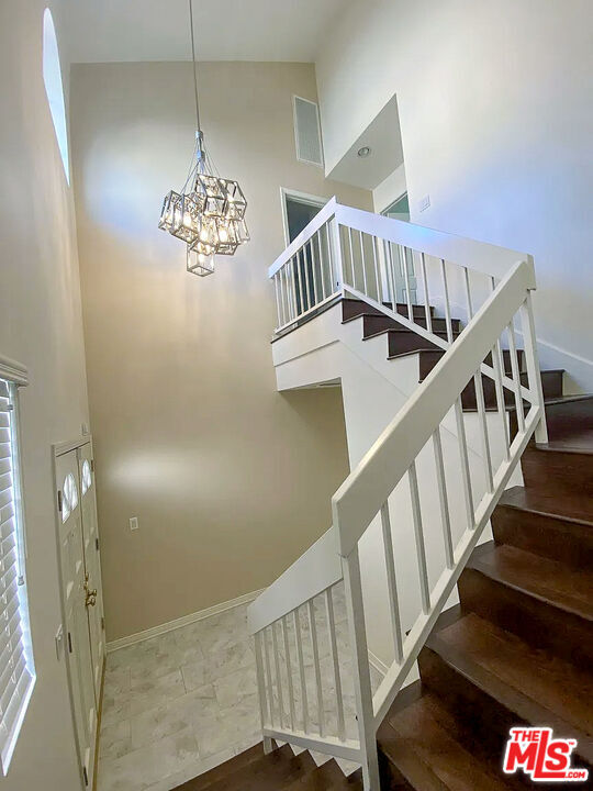 Building Photo - 5200 White Oak Ave