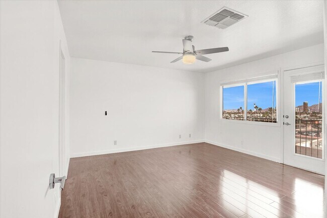 Building Photo - 3980 Delos Dr