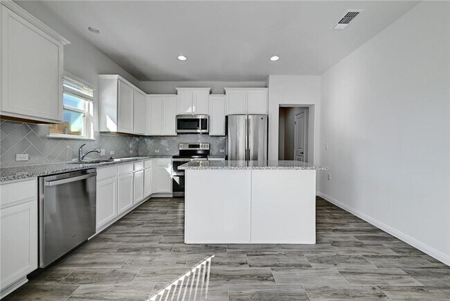 Building Photo - 9701 Grapevine Leaf Dr