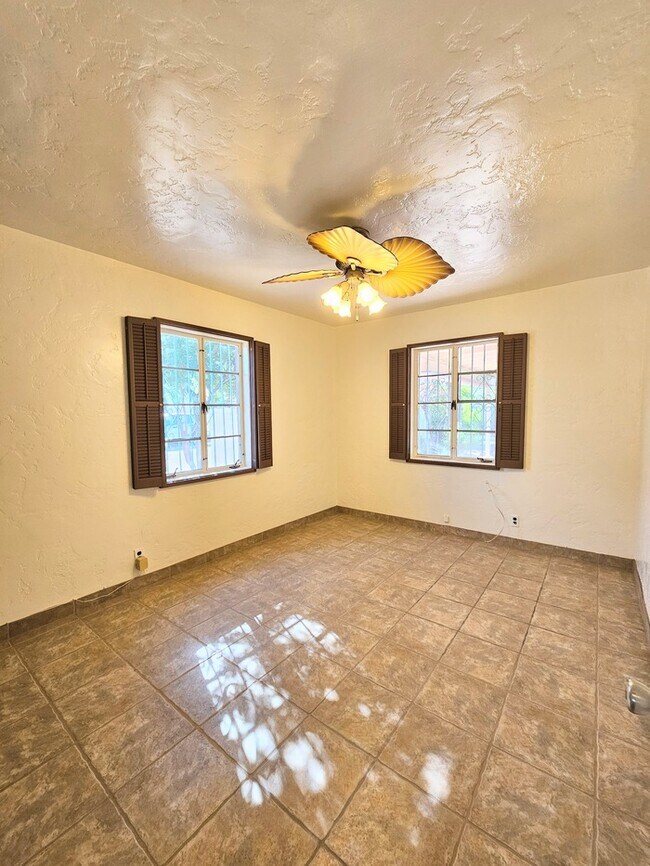 Building Photo - A charming 3-bedroom, 2-bathroom house in ...