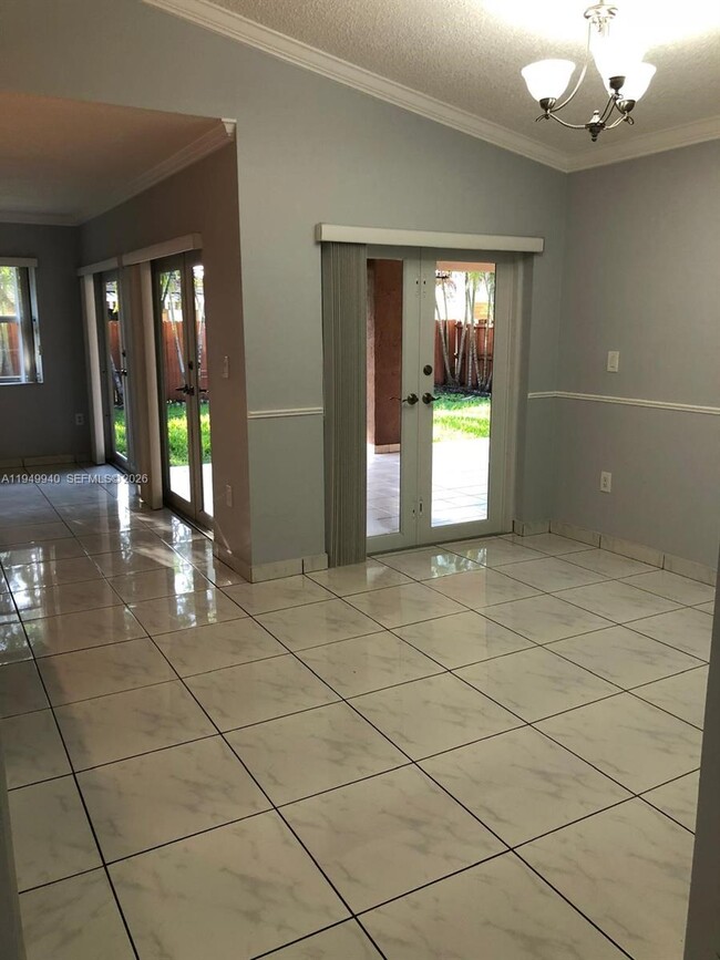 Building Photo - 4939 SW 144th Ave