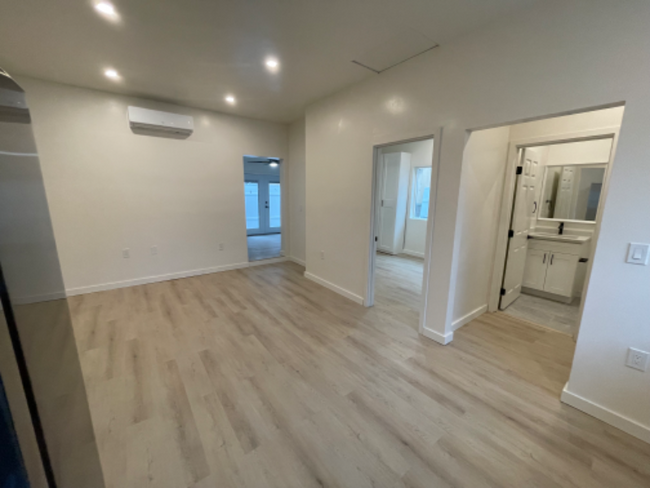 Building Photo - 5030 54th St