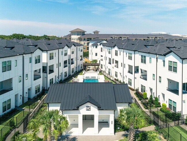 Primary Photo - 2716G Grand Fountains Dr