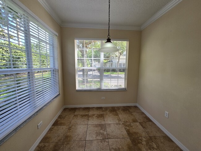 Building Photo - 3521 Sanctuary Dr