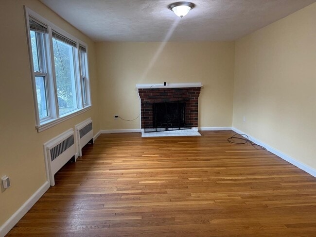 Building Photo - 39 Alpena Ave
