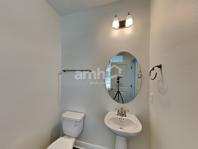 Building Photo - 2768 Ponds Trl