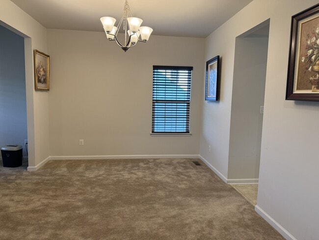 Building Photo - 14217 Belle Ave