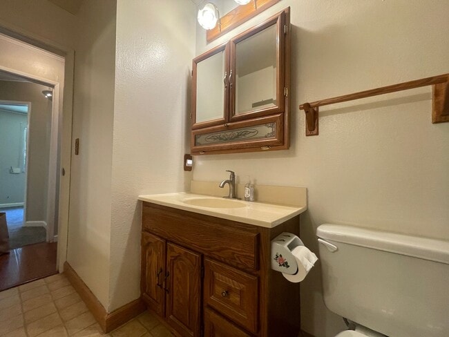 Building Photo - Southwood Home