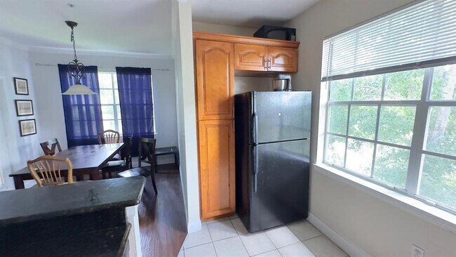 Building Photo - 2598 Robert Trent Jones Dr