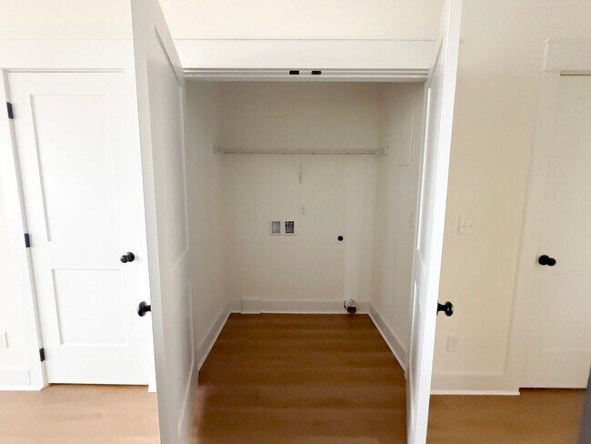 Building Photo - Modern 3-Bedroom Home with Flex Room and Resort-Style Amenities at Highbury