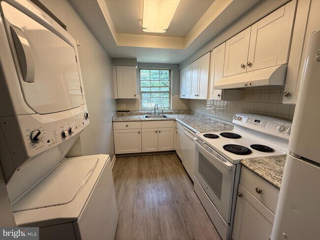 Building Photo - 2910 Willston Pl