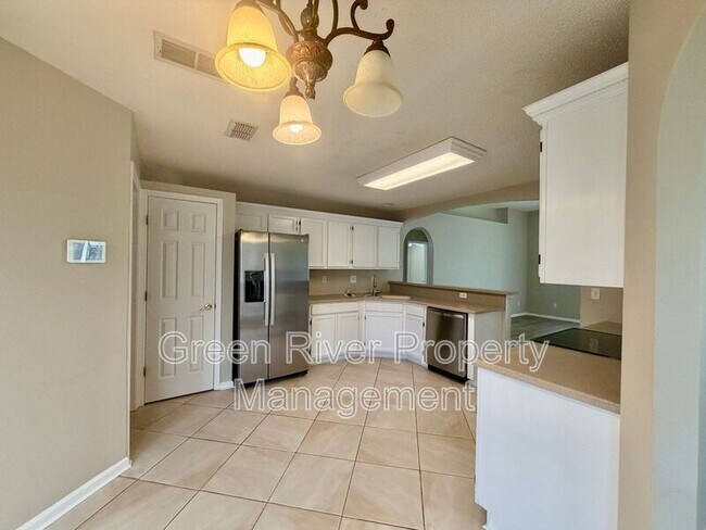 Building Photo - 1523 Quail Wood Ct