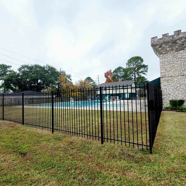 Building Photo - 9111 Winkbow Dr