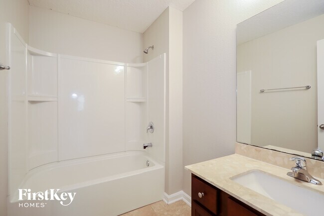 Building Photo - 155 Brentley Ln