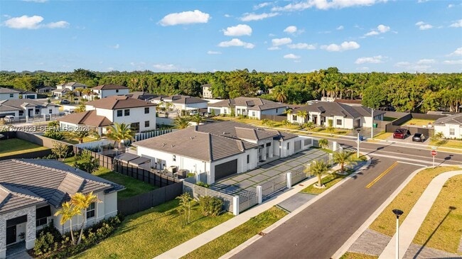 Building Photo - 13305 SW 190th Terrace