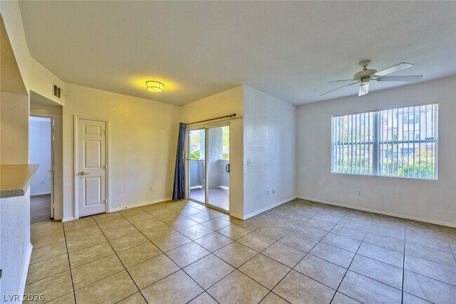 Building Photo - 6955 N Durango Dr