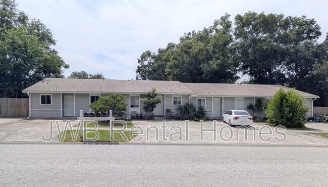 Primary Photo - 9110 Leahy Rd