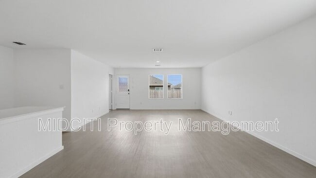 Building Photo - 9161 Luciano Pl