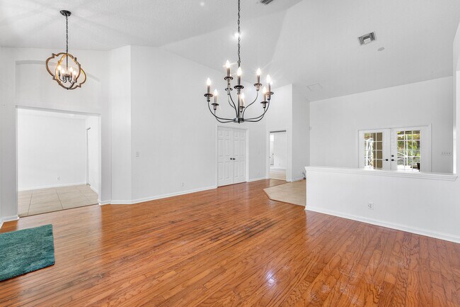 Building Photo - 14693 62nd Ct N