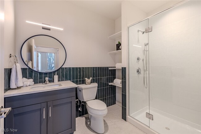 Building Photo - 25 E Spaulding St