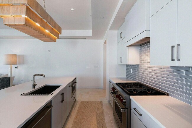 Building Photo - 74 Governors Court