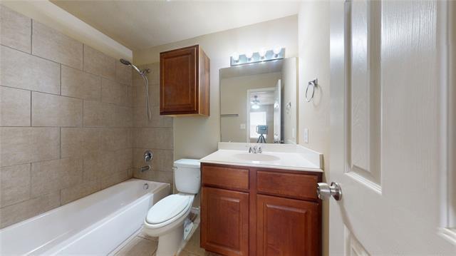 Building Photo - 812 Parkplace Ridge