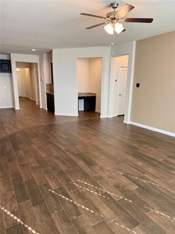 Building Photo - 136 Wagon Mound Dr