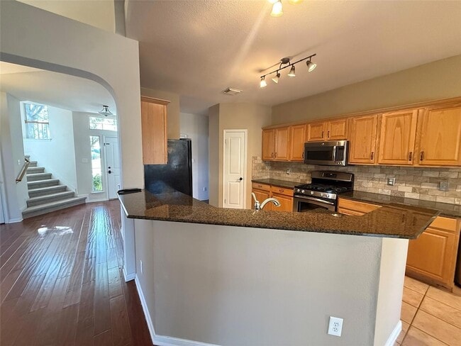 Building Photo - 5000 Tiger Lily Way