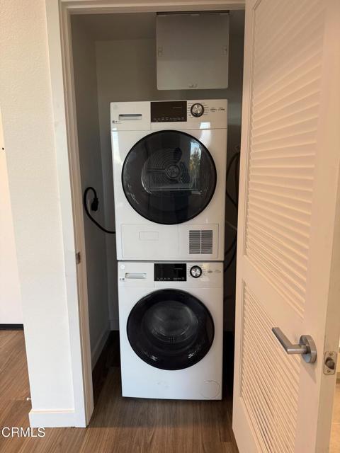 Building Photo - 18900 Parthenia St