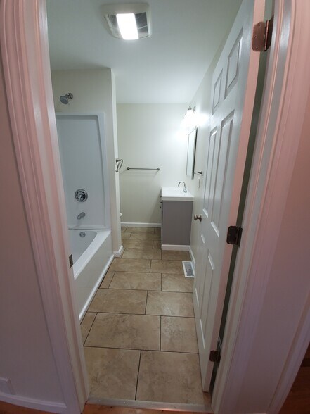Building Photo - 72 Juniper Rdg