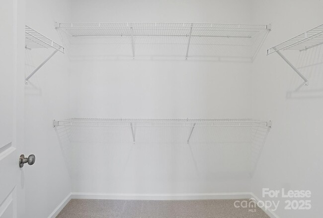 Building Photo - 3210 Stelfox St