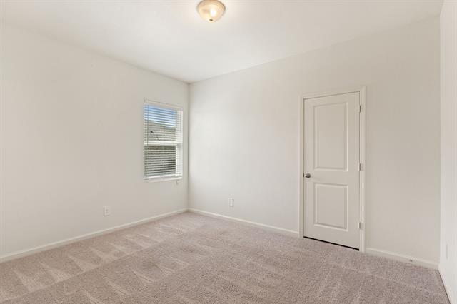 Building Photo - 2641 Sagebrush Dr