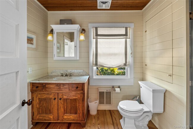 Building Photo - 696 Ocean Breeze Walk