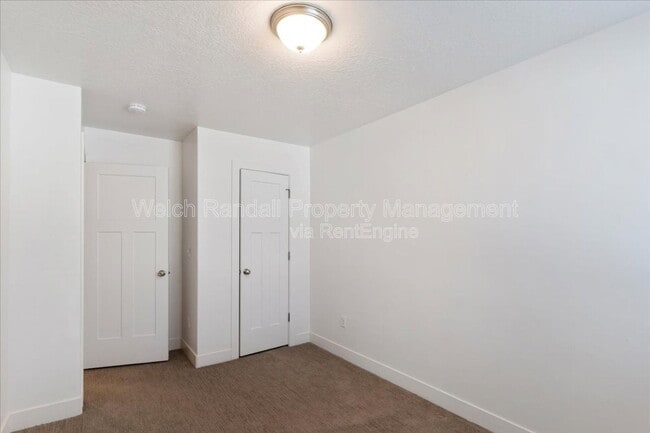 Building Photo - 1173 Shady Brook Ln S