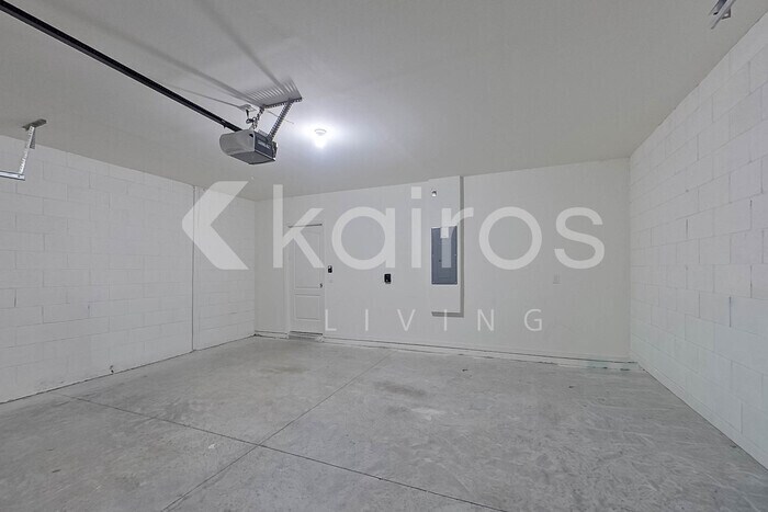 Building Photo - 32216 Edson Ave