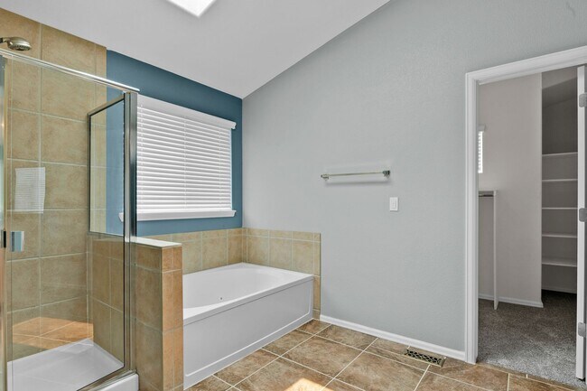 Building Photo - Beautiful home with 4 bedrooms, 2 1/2 bathrooms, 3-car garage in cul-de-sac available for $2,350