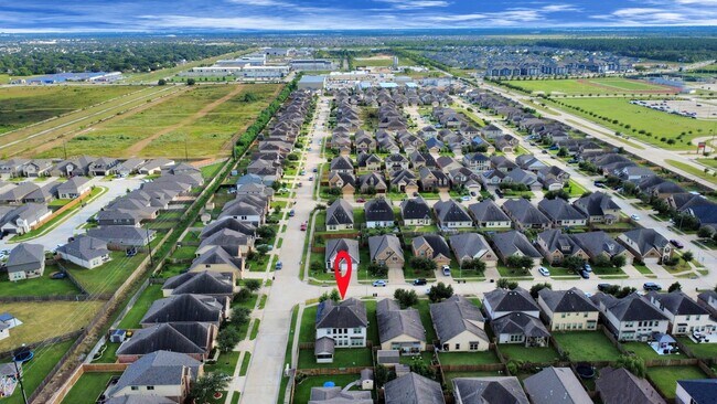 Building Photo - 21302 Mystic Oak Dr