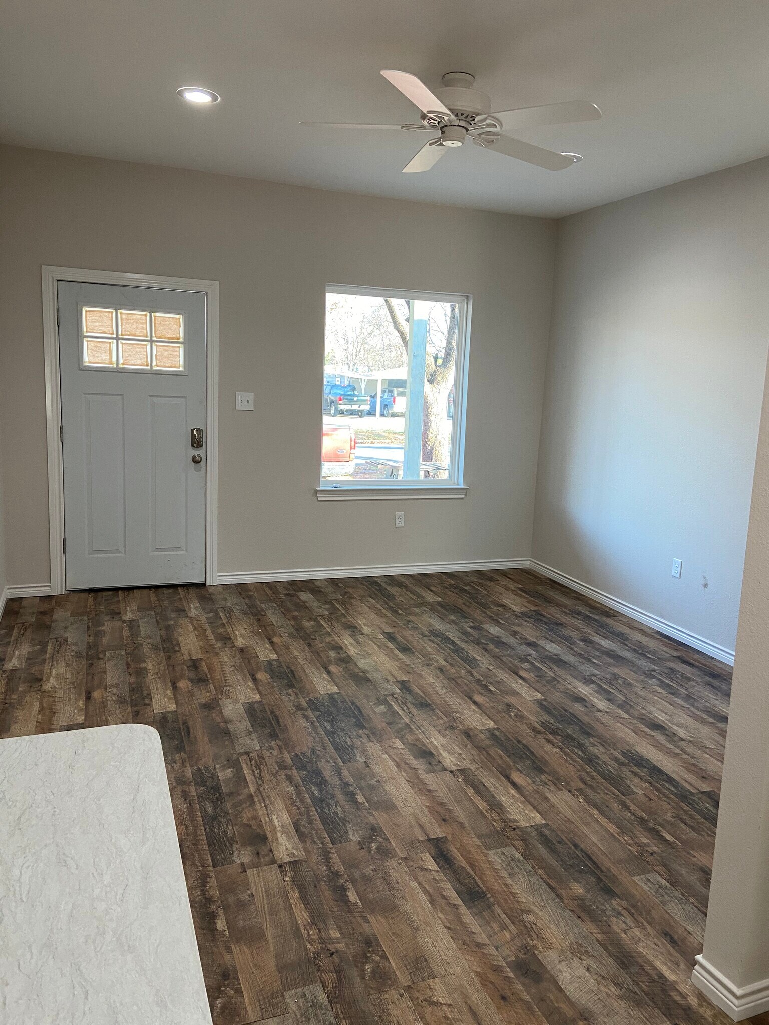 Living Room - 5313 Sam Calloway DR.