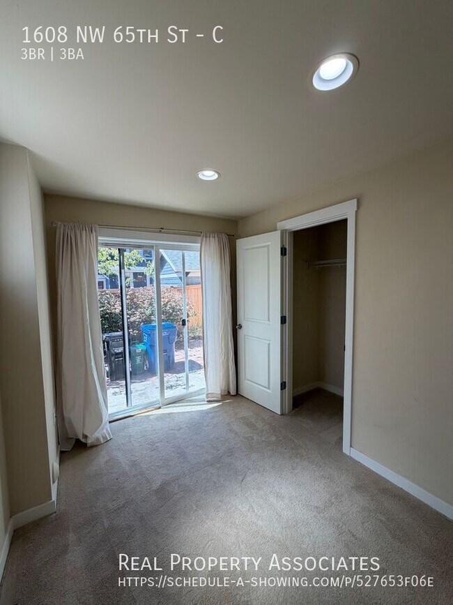 Building Photo - 1608 NW 65th St