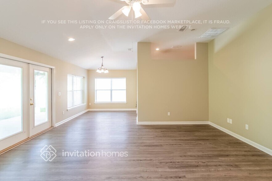 Building Photo - 1016 Oak Arbor Cir