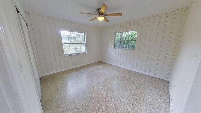 Building Photo - 6374 Hampton Dr N